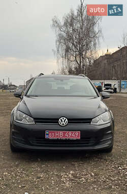 Универсал Volkswagen Golf 2015 в 