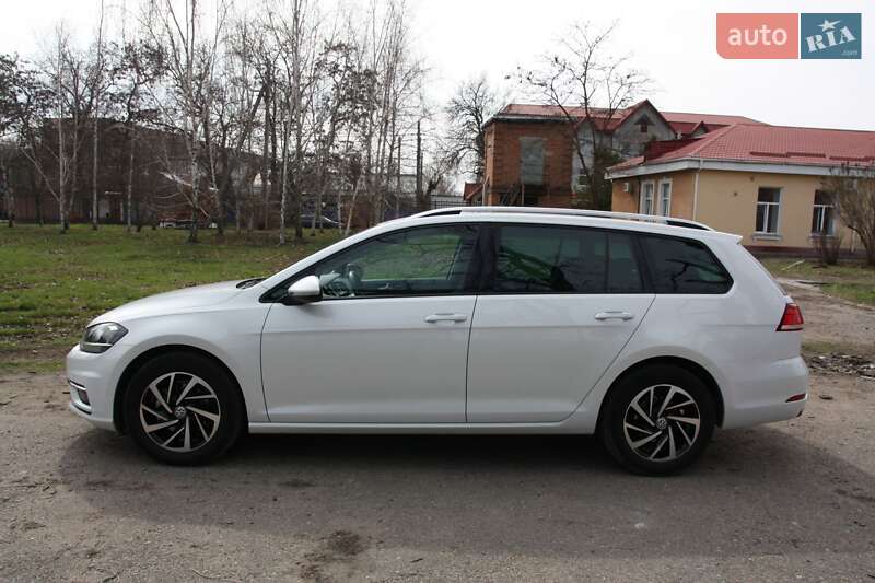 Универсал Volkswagen Golf 2017 в Кропивницком фото 38 Универсал Volkswagen Golf 2017 в Кропивницком