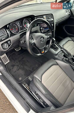Универсал Volkswagen Golf 2015 в 