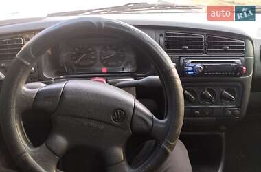 Хэтчбек Volkswagen Golf 1994 в 