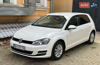 Хетчбек Volkswagen Golf 2017 в Одесі