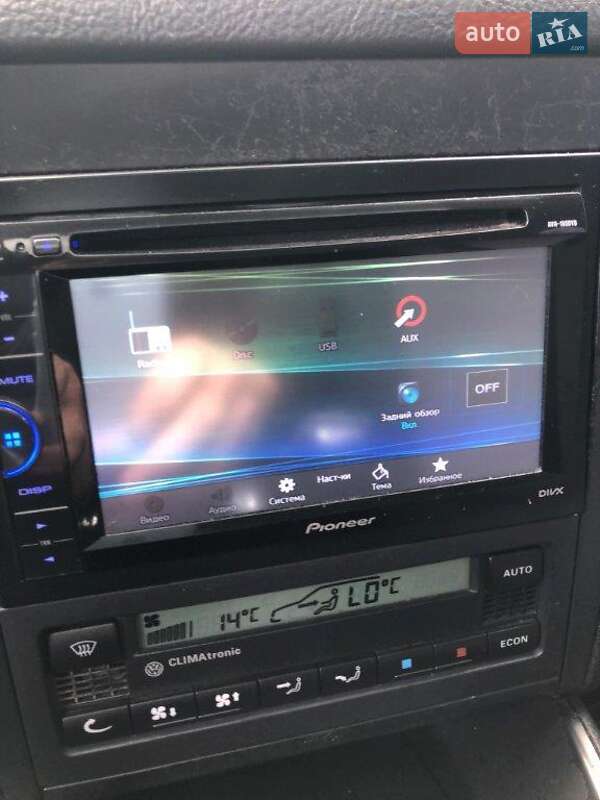 Хетчбек Volkswagen Golf 2003 в Одесі