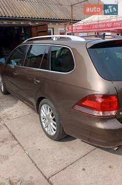 Универсал Volkswagen Golf 2011 в 