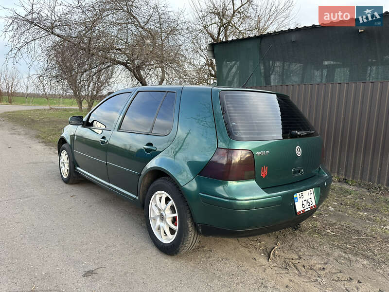 Хэтчбек Volkswagen Golf 2000 в Белой Церкви