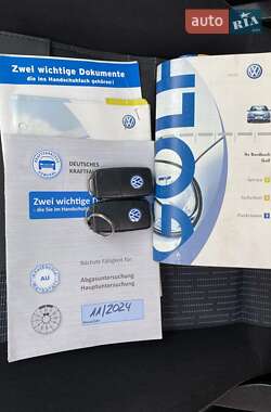 Хэтчбек Volkswagen Golf 2003 в 