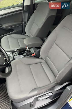 Универсал Volkswagen Golf 2015 в 