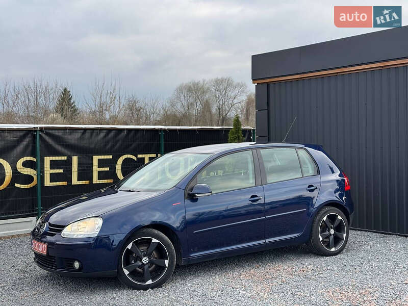 Хетчбек Volkswagen Golf 2008 в Дрогобичі