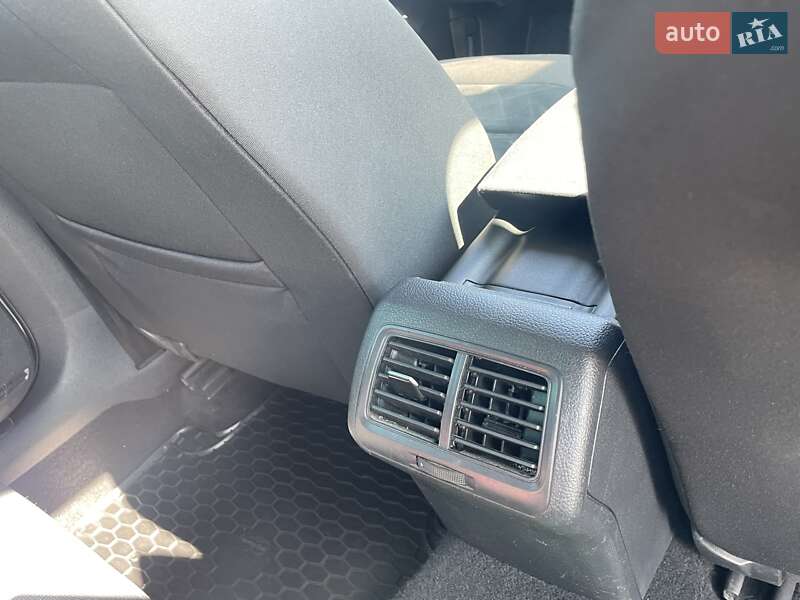 Универсал Volkswagen Golf 2018 в Киеве