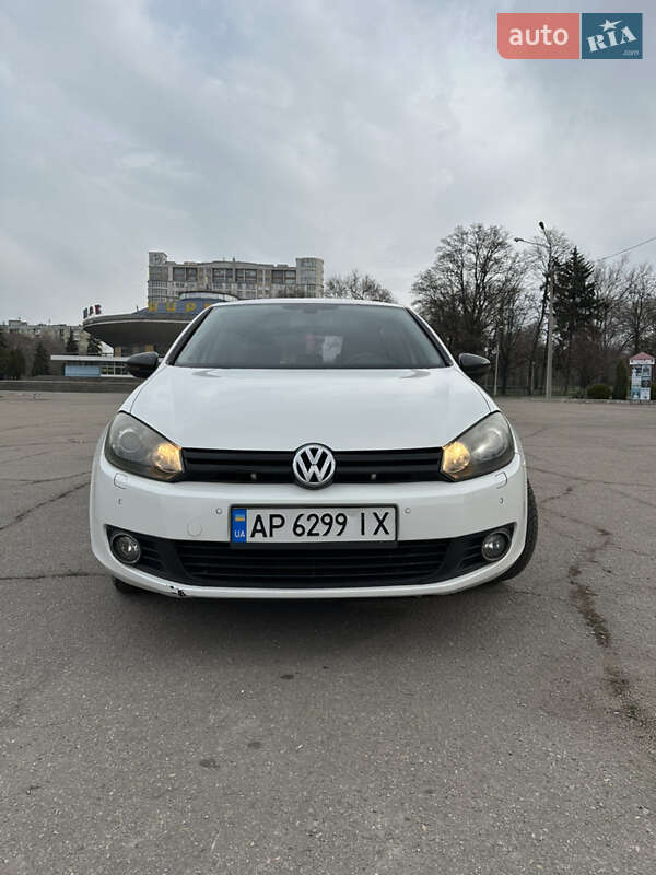Volkswagen Golf 2011