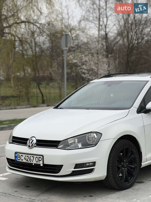 Универсал Volkswagen Golf 2015 в Дрогобыче