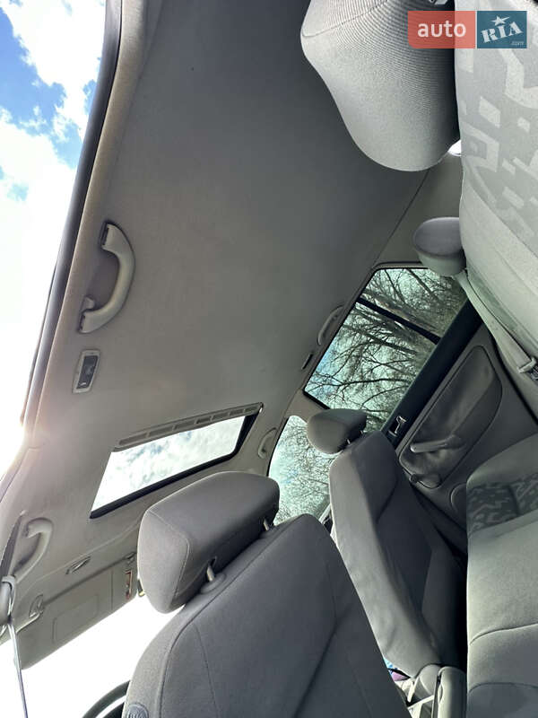 Хетчбек Volkswagen Golf 2000 в Тернополі