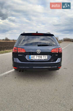 Универсал Volkswagen Golf 2015 в 
