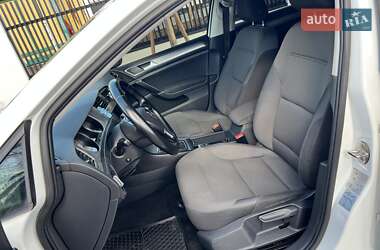 Універсал Volkswagen Golf 2016 в 