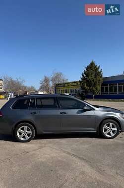 Универсал Volkswagen Golf 2015 в 