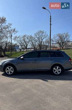 Универсал Volkswagen Golf 2015 в 