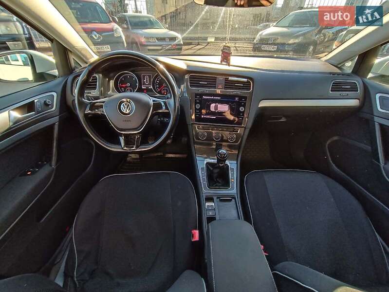 Універсал Volkswagen Golf 2018 в Харкові фото 30 Універсал Volkswagen Golf 2018 в Харкові