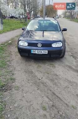 Универсал Volkswagen Golf 2001 в 