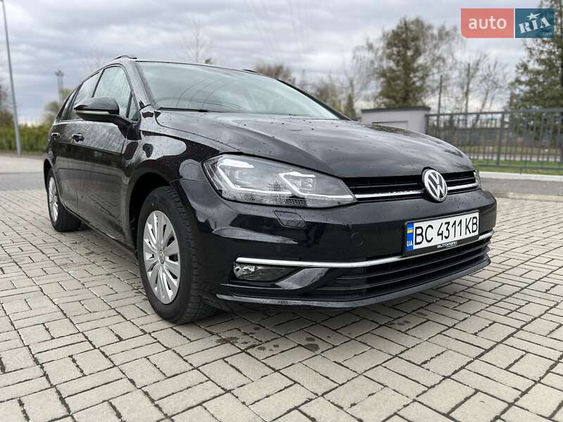 Универсал Volkswagen Golf 2018 в Львове