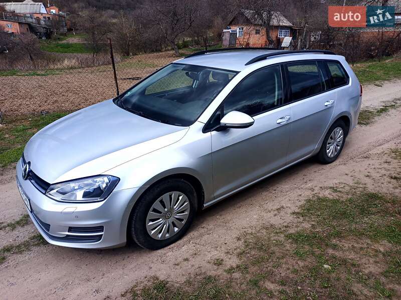 Універсал Volkswagen Golf 2014 в Богодухіву