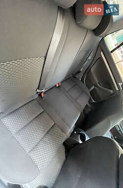 Універсал Volkswagen Golf 2012 в 