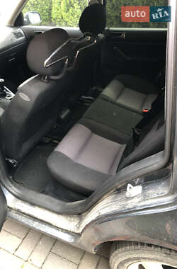 Универсал Volkswagen Golf 2000 в 