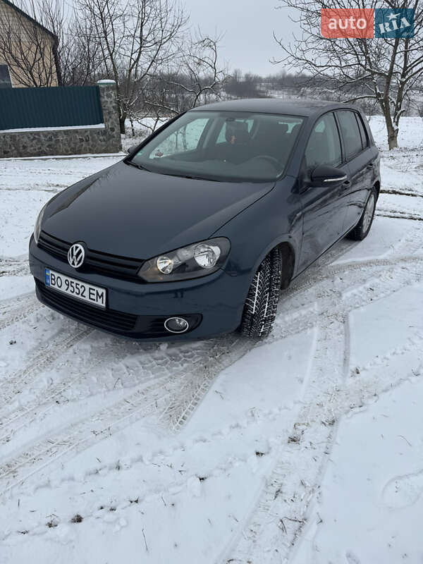 Хетчбек Volkswagen Golf 2012 в Крижополі