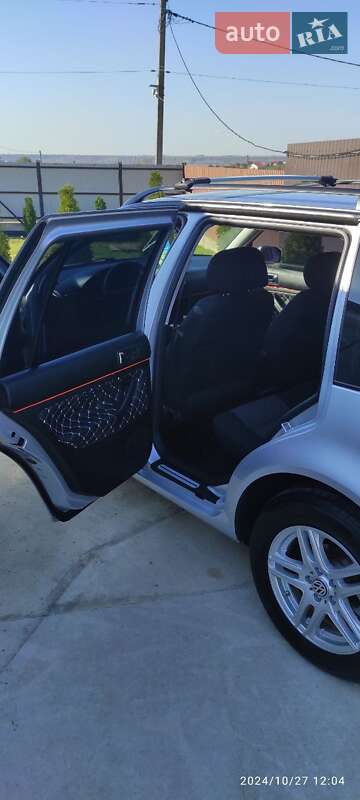 Volkswagen Golf 2000