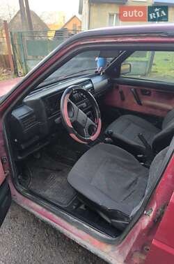Хэтчбек Volkswagen Golf 1992 в 