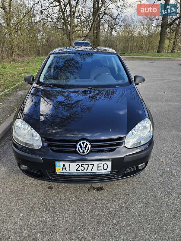 Хэтчбек Volkswagen Golf 2007 в 