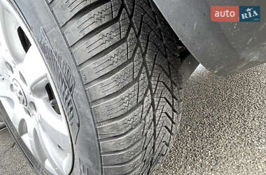 Хэтчбек Volkswagen Golf 2009 в 