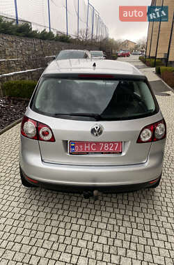 Хетчбек Volkswagen Golf 2007 в 
