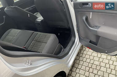 Хетчбек Volkswagen Golf 2007 в 