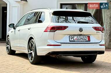 Универсал Volkswagen Golf 2022 в 
