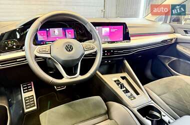 Универсал Volkswagen Golf 2022 в 