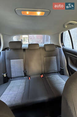 Хетчбек Volkswagen Golf 2007 в 