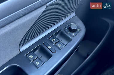 Универсал Volkswagen Golf 2009 в 
