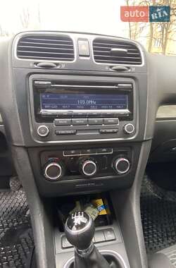 Универсал Volkswagen Golf 2011 в 