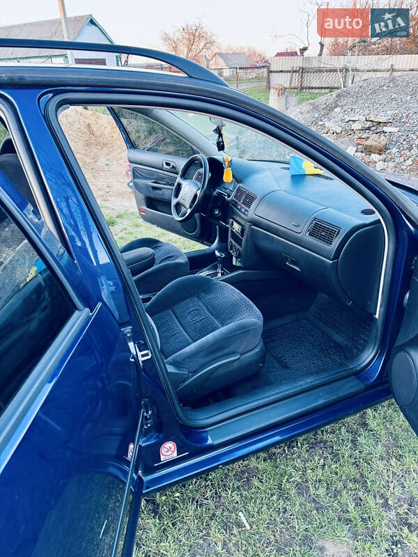 Універсал Volkswagen Golf 1999 в Полтаві