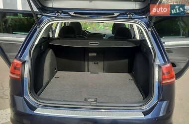 Универсал Volkswagen Golf 2015 в 
