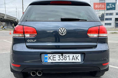 Хэтчбек Volkswagen Golf 2009 в 