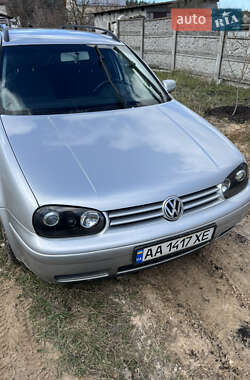 Універсал Volkswagen Golf 2003 в 