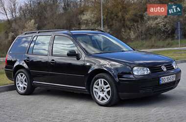 Универсал Volkswagen Golf 2004 в 
