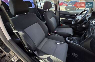 Универсал Volkswagen Golf 2004 в 