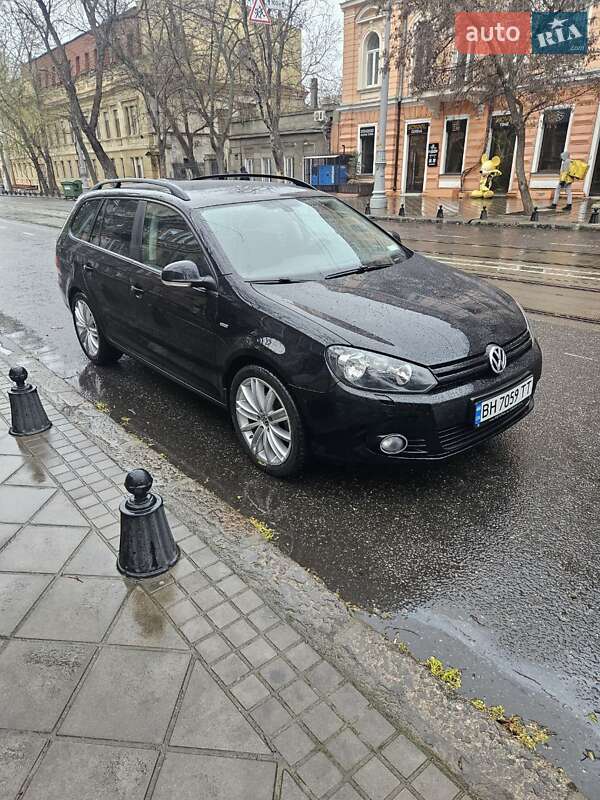 AUTO.RIA – Продажа Фольксваген Гольф бу: купить Volkswagen