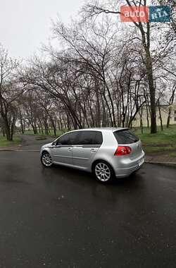 Хэтчбек Volkswagen Golf 2008 в 