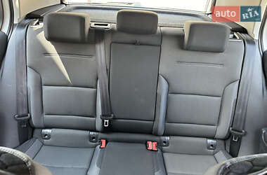 Хэтчбек Volkswagen Golf 2013 в 