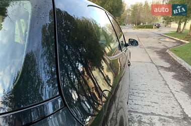 Хэтчбек Volkswagen Golf 2005 в 