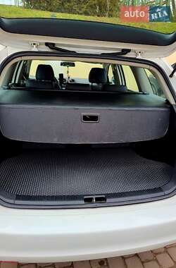 Универсал Volkswagen Golf 2010 в 