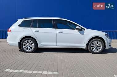 Универсал Volkswagen Golf 2014 в 