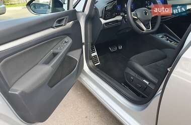 Универсал Volkswagen Golf 2022 в 